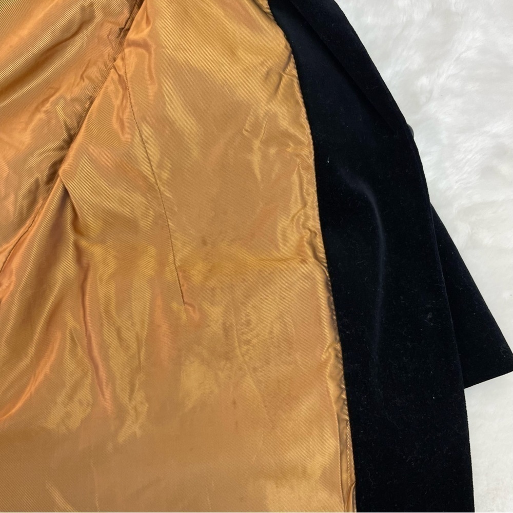 The Limited Black Velvet Blazer - Picture 4 of 7